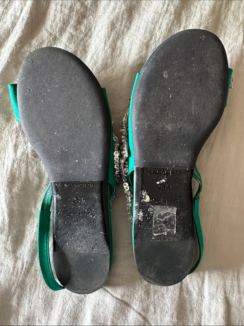 Beautiful Balenciaga Sequin-Embellished Sandals - Picture 3 of 5